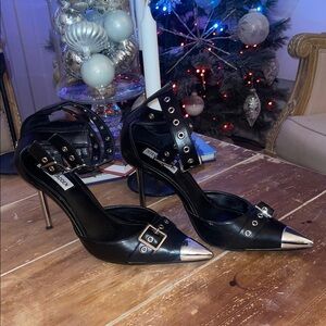 Steve Madden Black Heels with Silver Tips